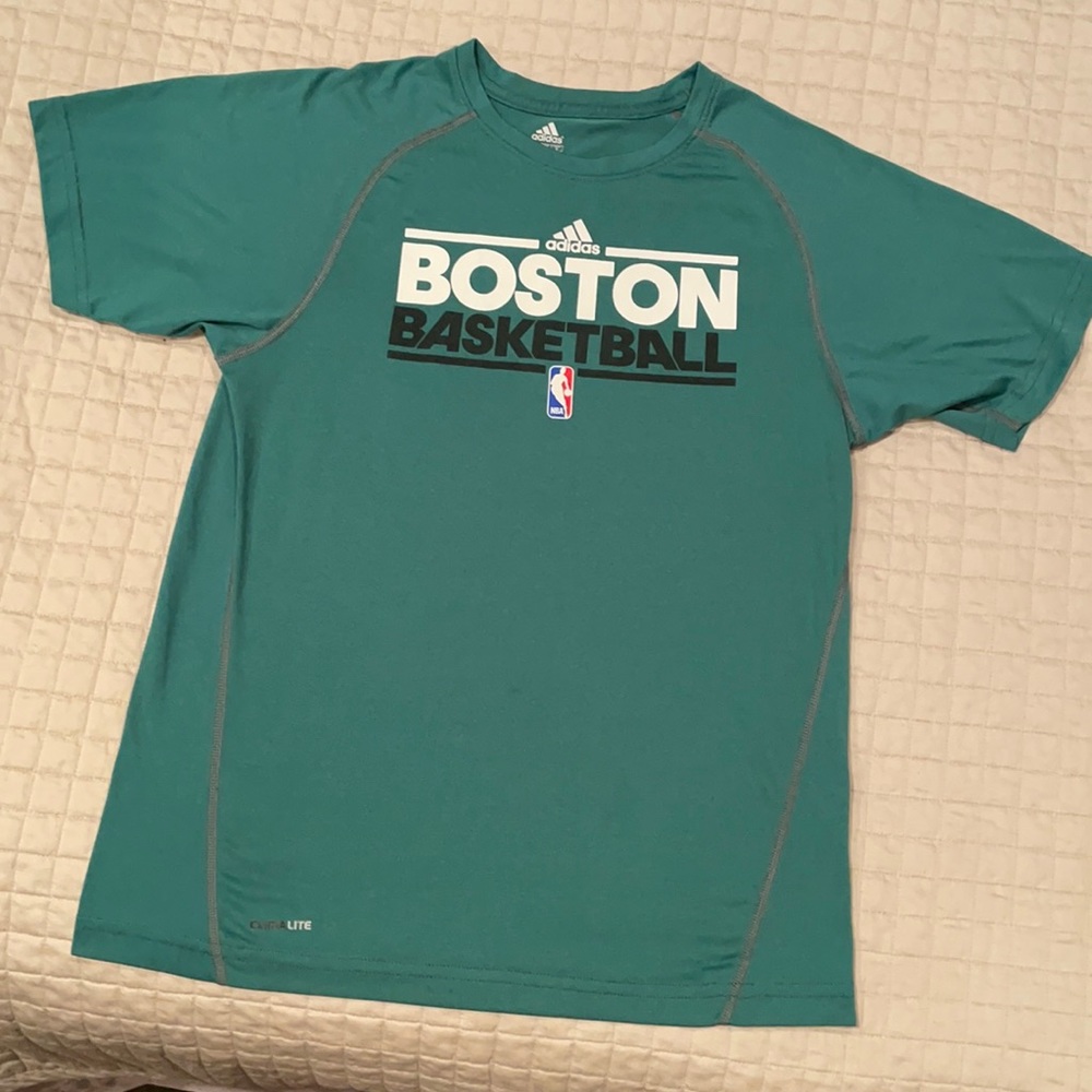 Boston Celtics t shirt